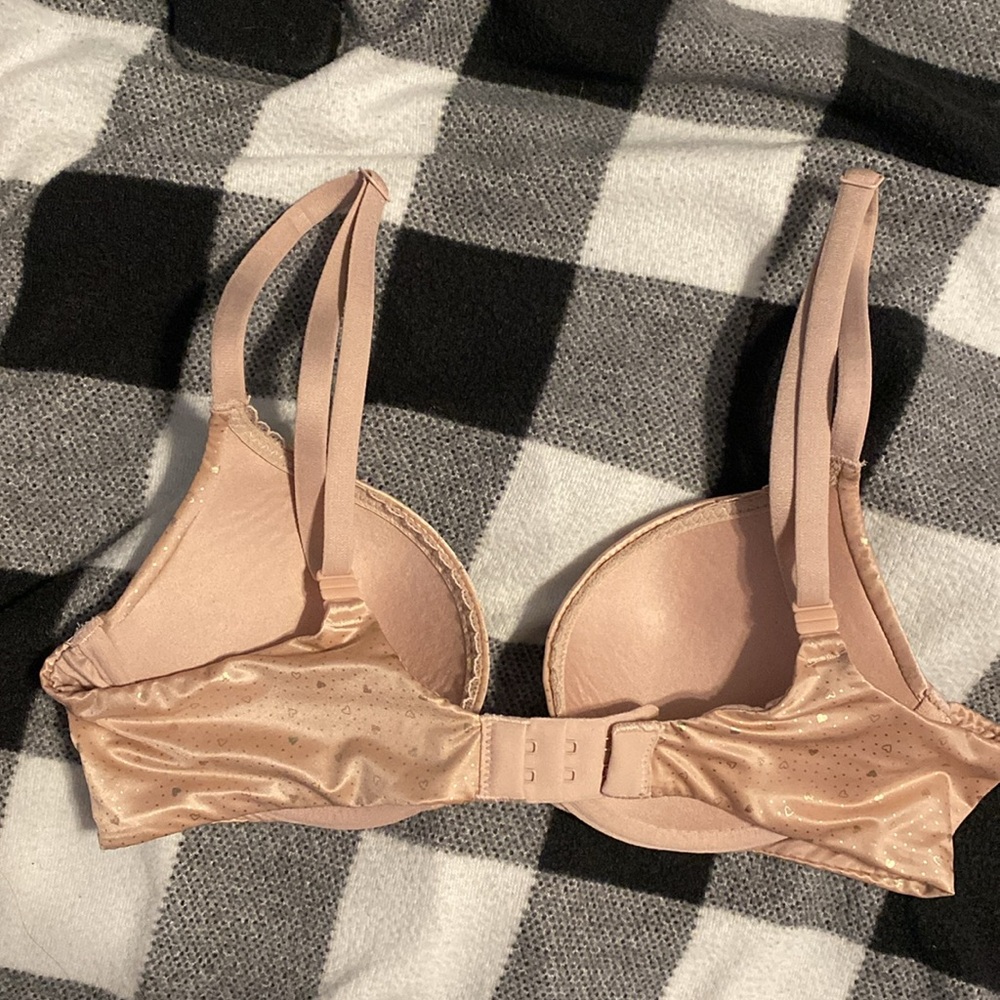 Pink Push-Up “Zinc Hearts” Bra from Victoria’s Secret - Picture 3 of 5